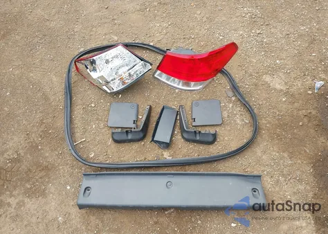 2013 Subaru Legacy 2.5I Limited из США, поврежденный, VIN 4S3BMBP6XD3009005